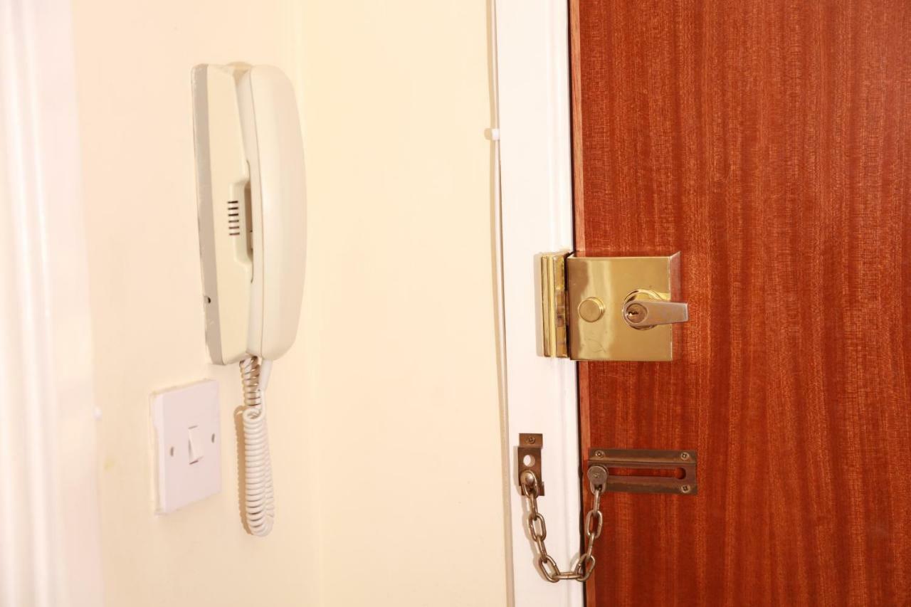 Cardiff Bay Apartment Екстер'єр фото