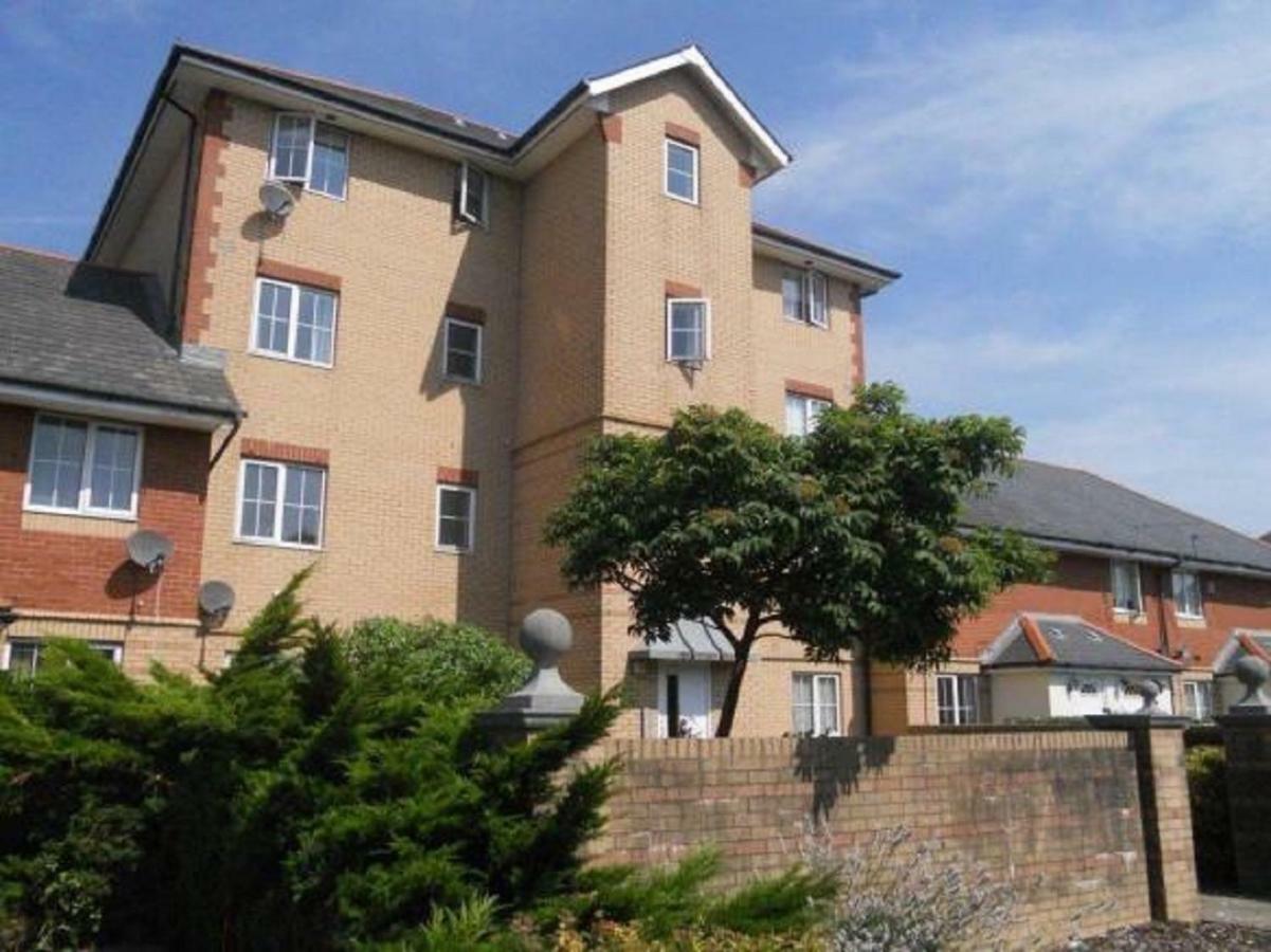Cardiff Bay Apartment Екстер'єр фото